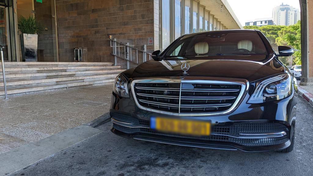 luxury transportation